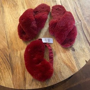 Loft Slippers and Eye Mask Set